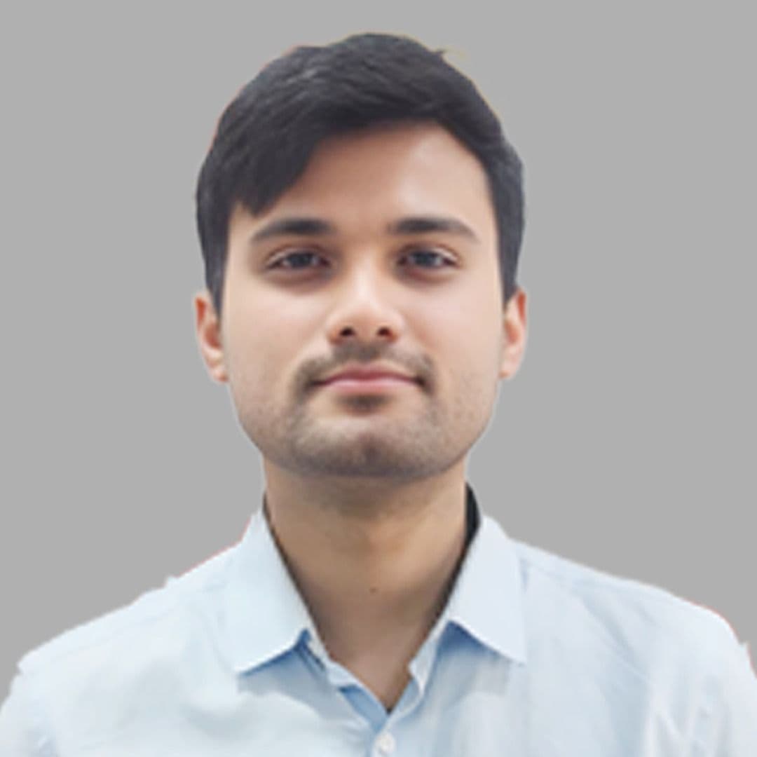 B. Srinikesh Naik